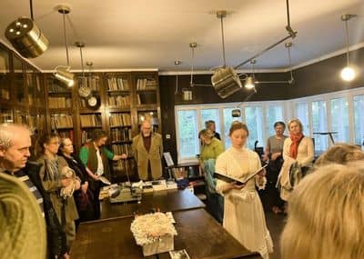 Vakarinės ekskursijos Underio ir Tuglaso Literatūros instituto muziejuje