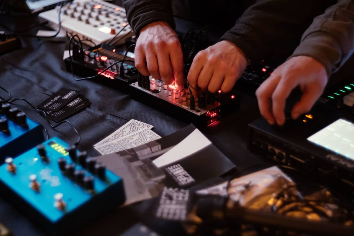Erdvinės muzikos patirtis Laidų dvaro rūmuose
