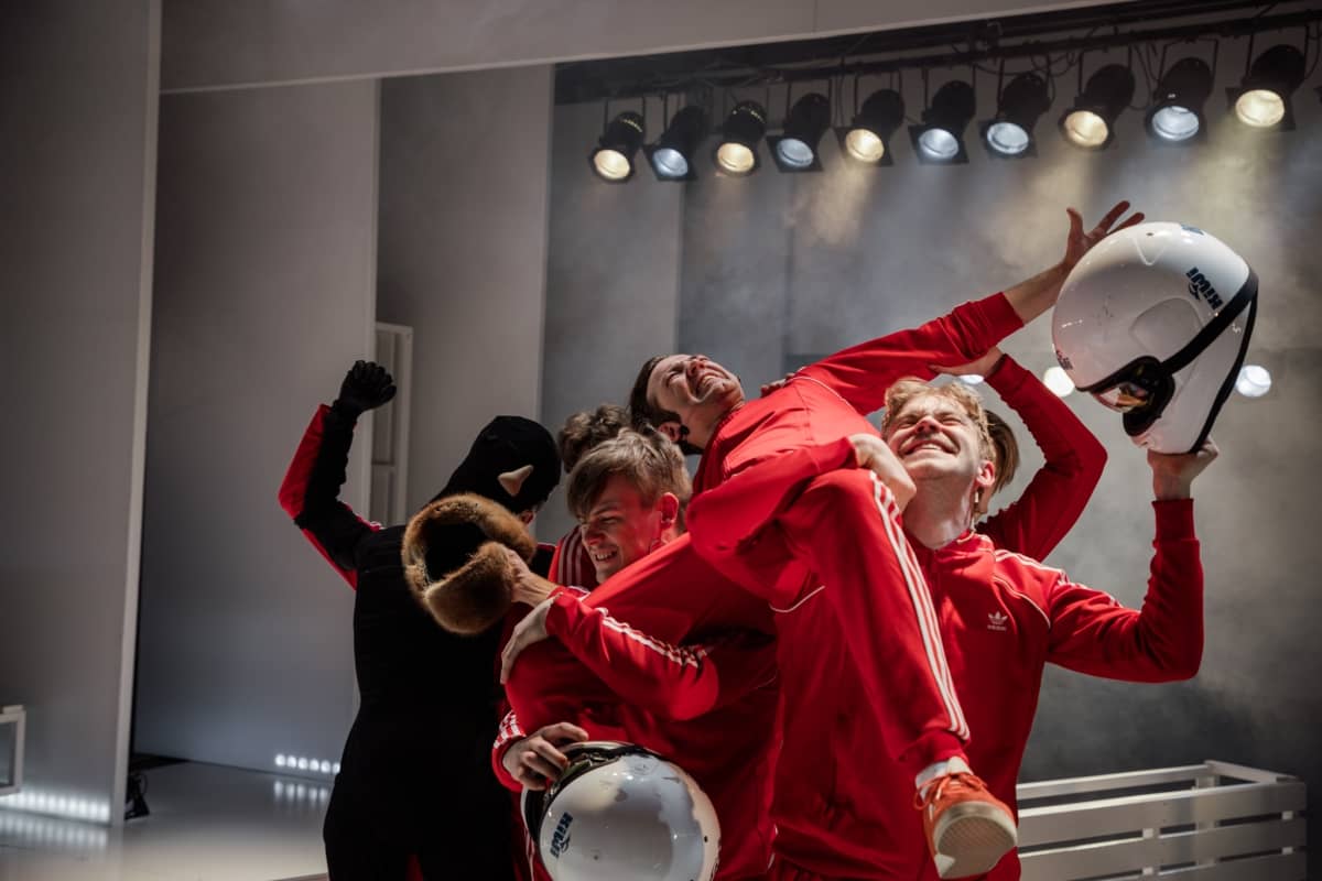Latvių raketos | Liepojos teatras
