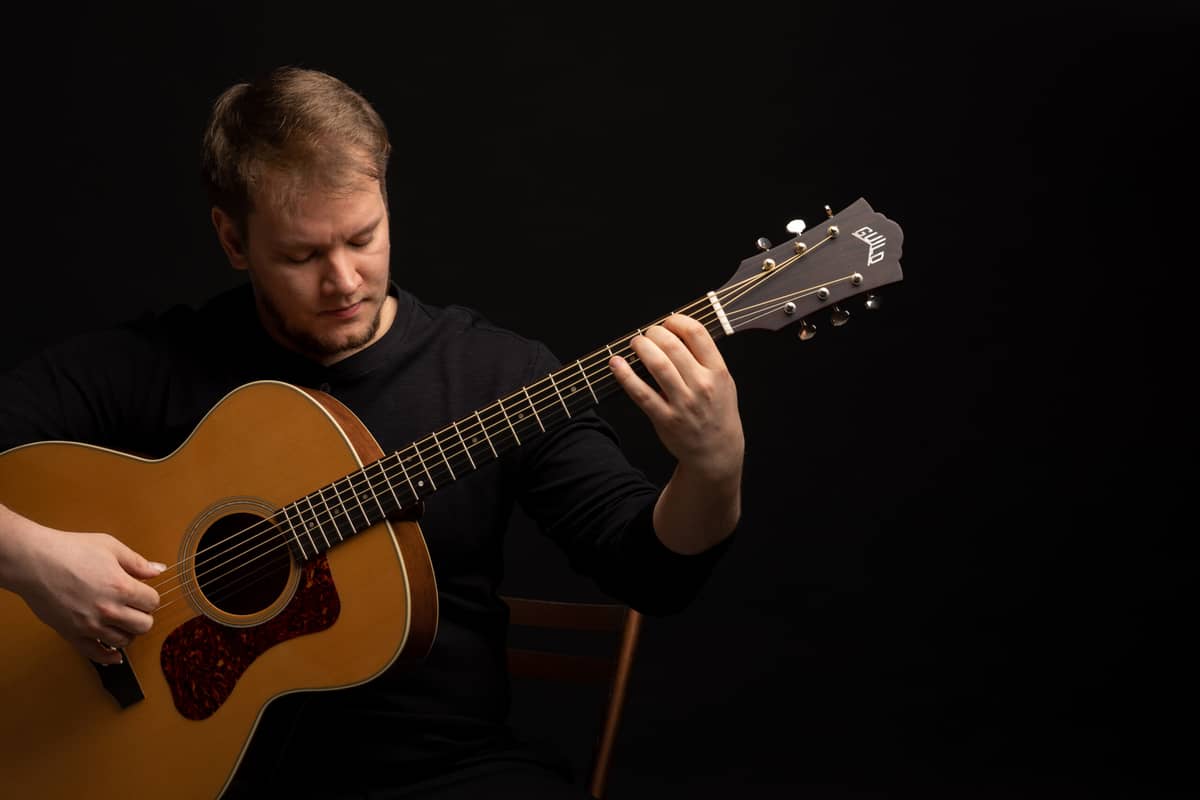 Gitaristas Gints Smukais koncertinėje programoje “EKSPRESIJAS 1”