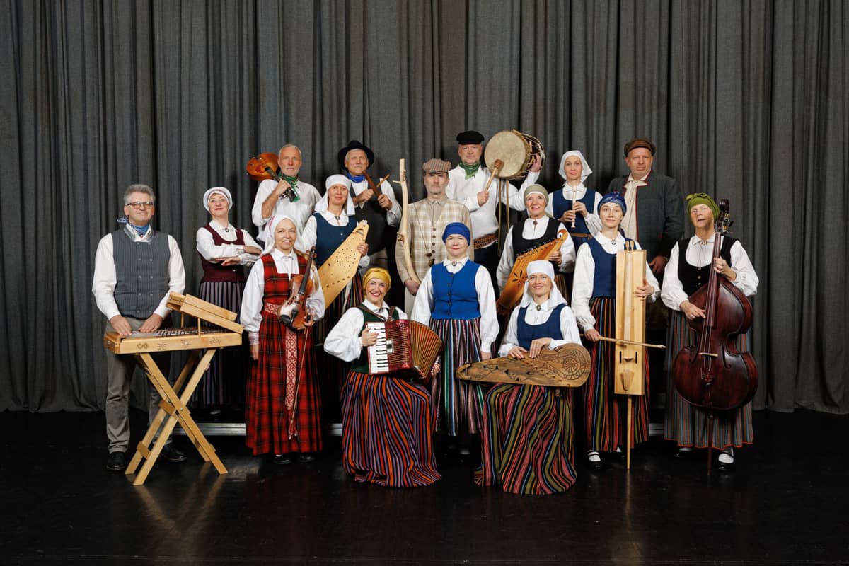 Rudens šokių vakaras su liaudies muzikos ansambliu „KamRadi”