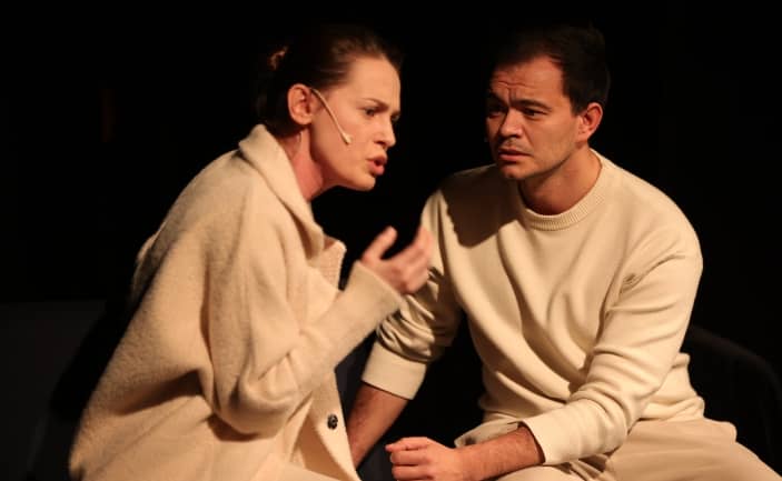 Daugavpilio teatro spektaklis "Melagiai be taisyklių"